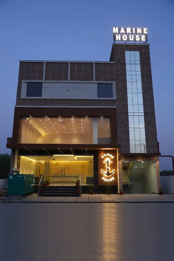 Hotel Marine House Agra