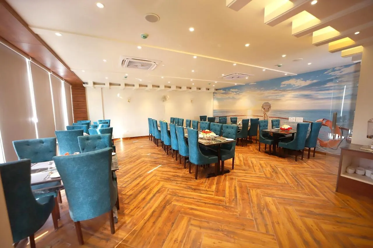 Hotel Marine House Agra