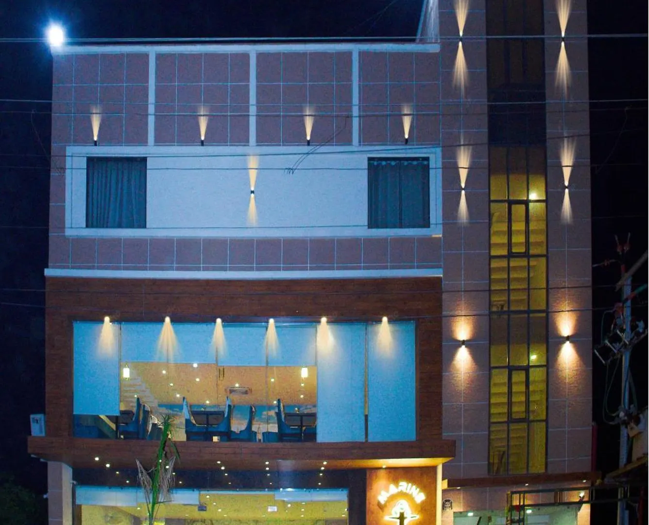 Hotel Marine House location