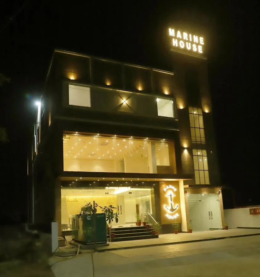 Hotel Marine House Agra