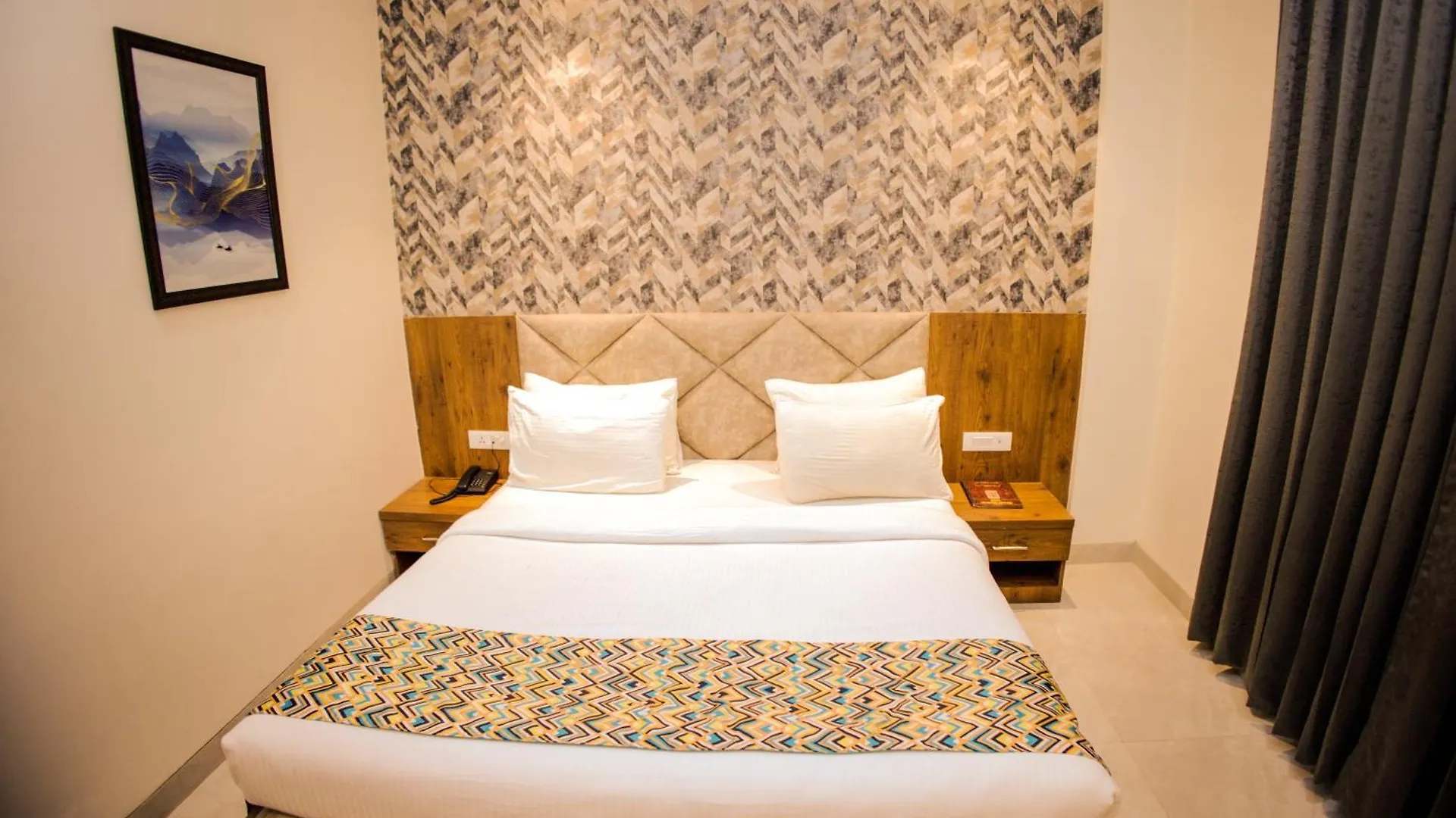 Hotel Marine House Agra  3*, Agra (Uttar Pradesh) India